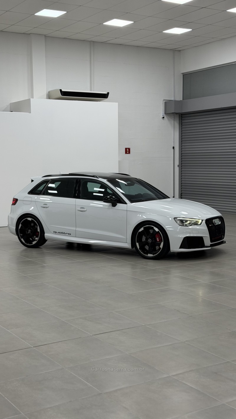RS3 2.5 TFSI SPORTBACK QUATTRO GASOLINA 4P S-TRONIC - 2016 - FARROUPILHA