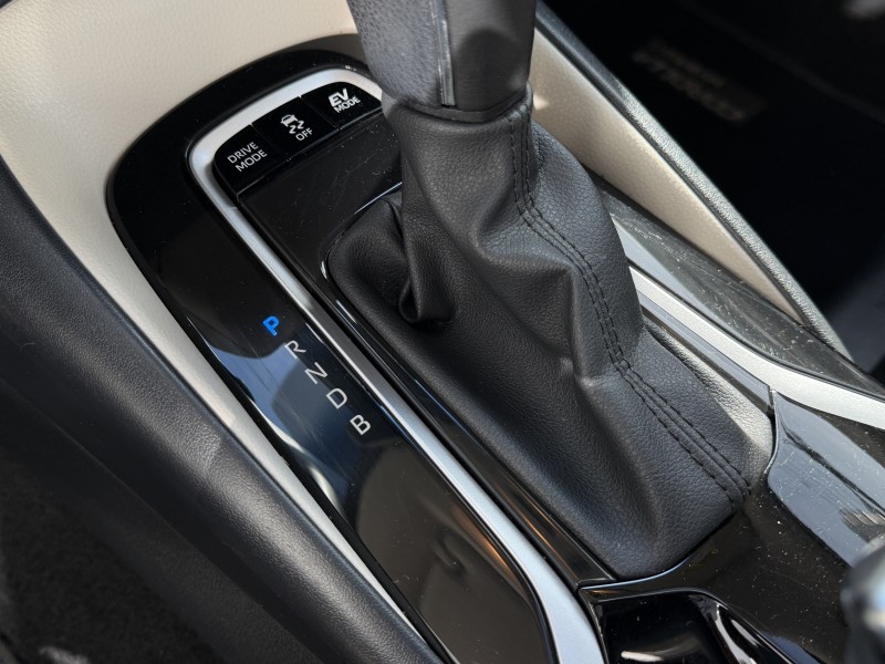 COROLLA 1.8 ALTIS PREMIUM 16V HÍBRIDO 4P AUTOMÁTICO - 2023 - CAXIAS DO SUL