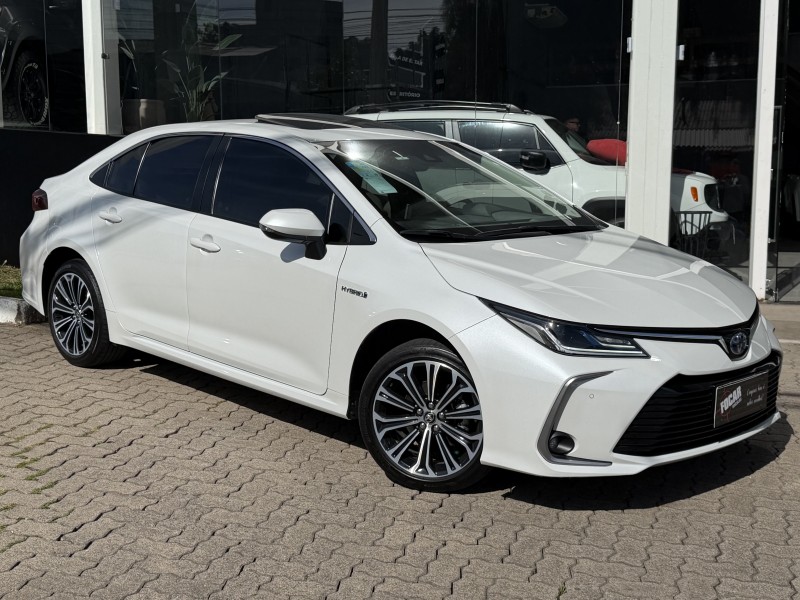 corolla 1.8 altis premium 16v hibrido 4p automatico 2023 caxias do sul