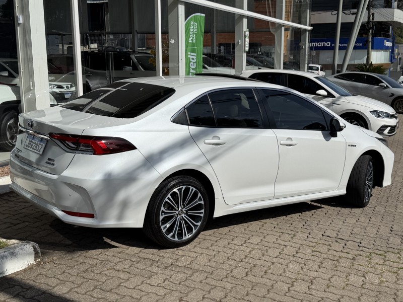 COROLLA 1.8 ALTIS PREMIUM 16V HÍBRIDO 4P AUTOMÁTICO - 2023 - CAXIAS DO SUL