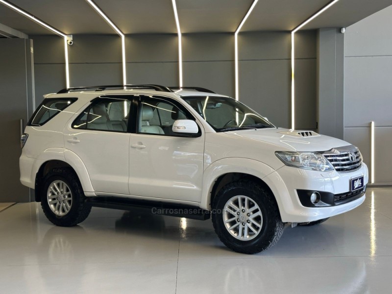 HILUX SW4 3.0 SRV 4X4 16V TURBO INTERCOOLER DIESEL 4P MANUAL - 2013 - SAPIRANGA