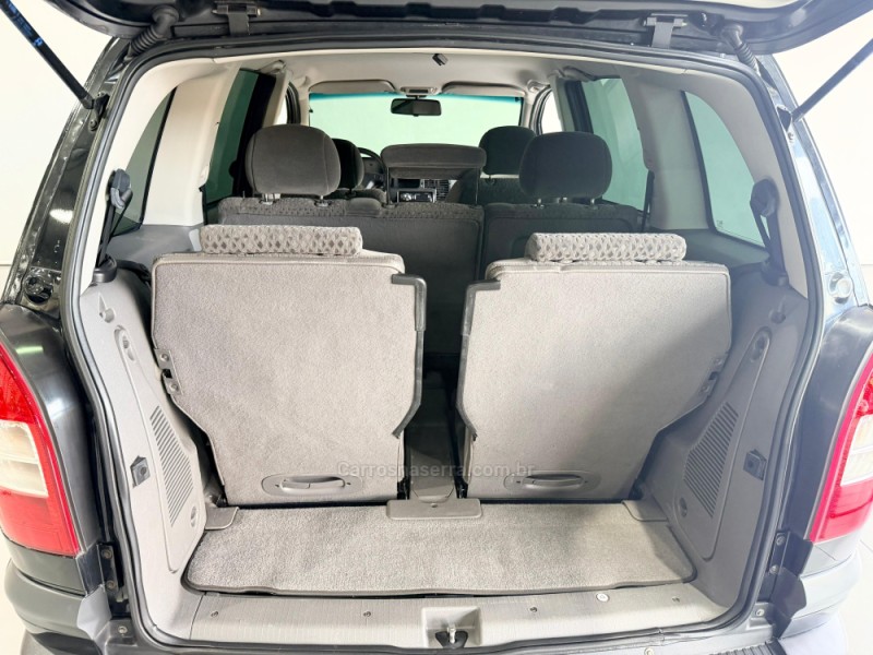 ZAFIRA 2.0 MPFI ELEGANCE 16V GASOLINA 4P AUTOMÁTICO - 2006 - NOVO HAMBURGO