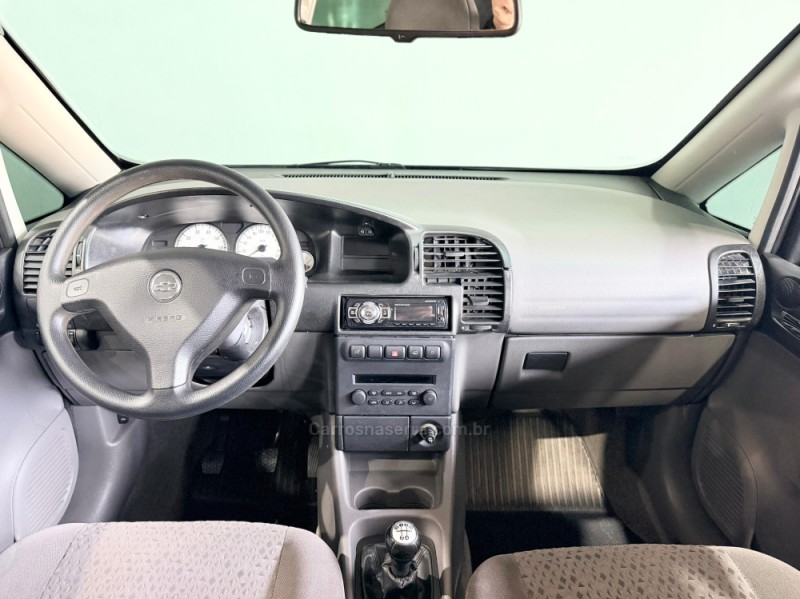 ZAFIRA 2.0 MPFI ELEGANCE 16V GASOLINA 4P AUTOMÁTICO - 2006 - NOVO HAMBURGO