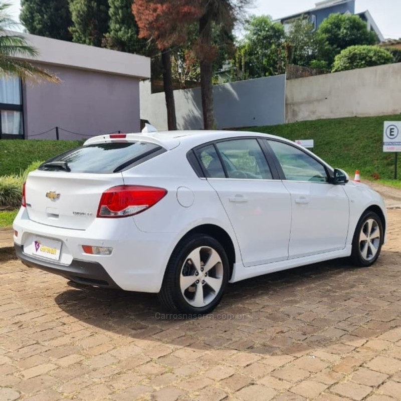 CRUZE 1.8 LT SPORT6 16V FLEX 4P MANUAL - 2013 - LAGOA VERMELHA