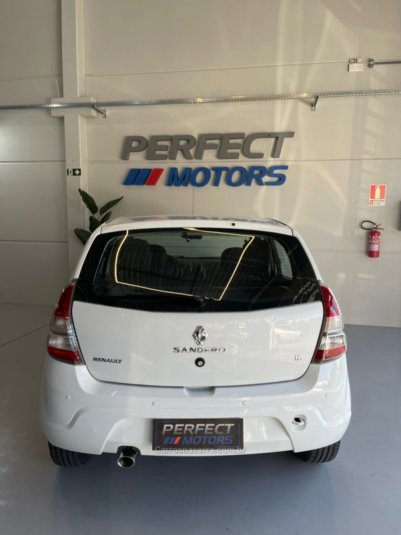 SANDERO 1.6 EXPRESSION 16V FLEX 4P MANUAL - 2014 - BENTO GONçALVES