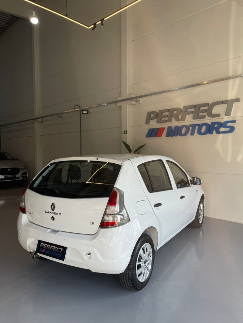 SANDERO 1.6 EXPRESSION 16V FLEX 4P MANUAL - 2014 - BENTO GONçALVES