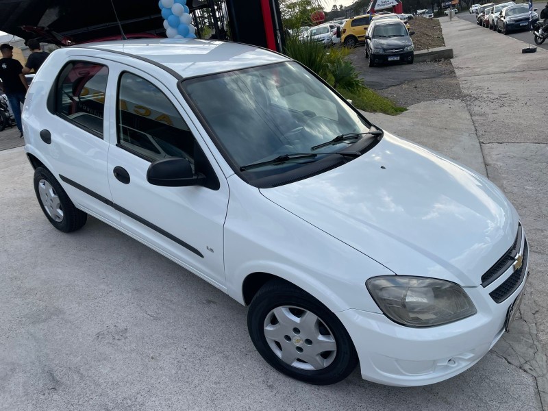 celta 1.0 mpfi ls 8v flex 4p manual 2012 caxias do sul