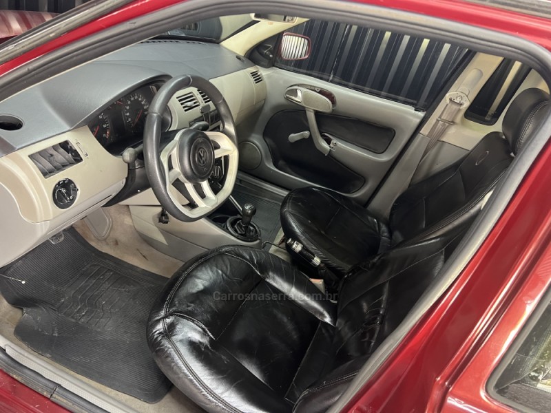 SAVEIRO 2.0 MI CS 8V GASOLINA 2P MANUAL G.III - 2002 - CAXIAS DO SUL