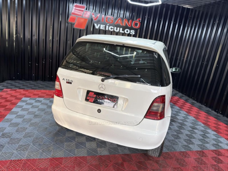A 160 1.6 GASOLINA CLASSIC MANUAL 4P - 2002 - CAXIAS DO SUL