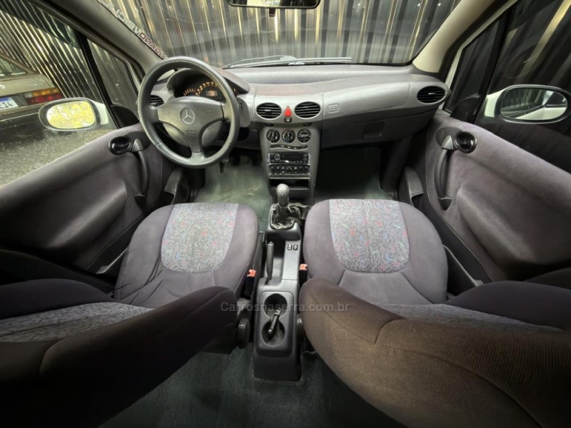 A 160 1.6 GASOLINA CLASSIC MANUAL 4P - 2002 - CAXIAS DO SUL