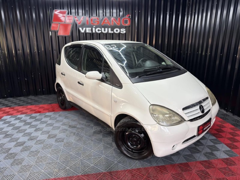 A 160 1.6 GASOLINA CLASSIC MANUAL 4P - 2002 - CAXIAS DO SUL