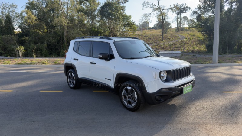RENEGADE 1.8 16V FLEX 4P MANUAL - 2019 - VILA FLORES