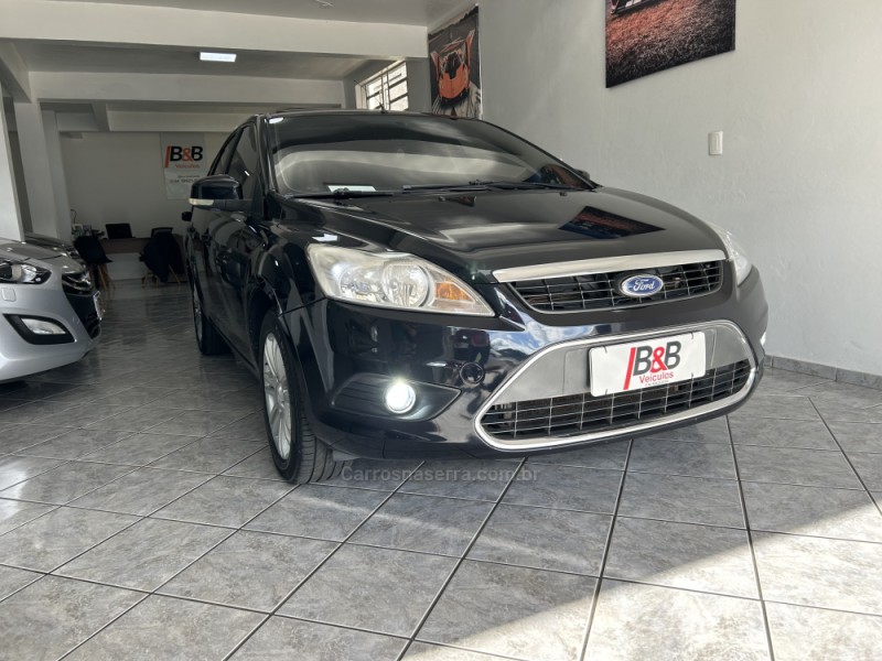 FOCUS 2.0 GHIA 16V GASOLINA 4P AUTOMÁTICO - 2009 - NOVA PRATA