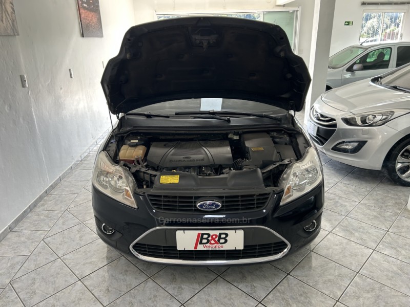 FOCUS 2.0 GHIA 16V GASOLINA 4P AUTOMÁTICO - 2009 - NOVA PRATA