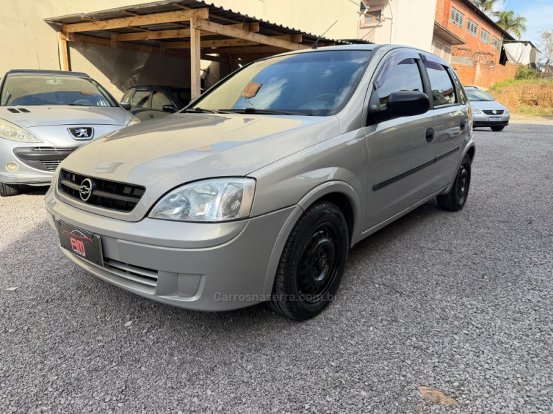 CORSA 1.0 MPFI 8V GASOLINA 4P MANUAL - 2004 - CAXIAS DO SUL