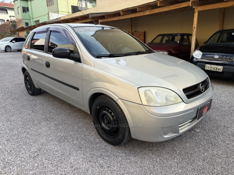 corsa 1.0 mpfi 8v gasolina 4p manual 2004 caxias do sul