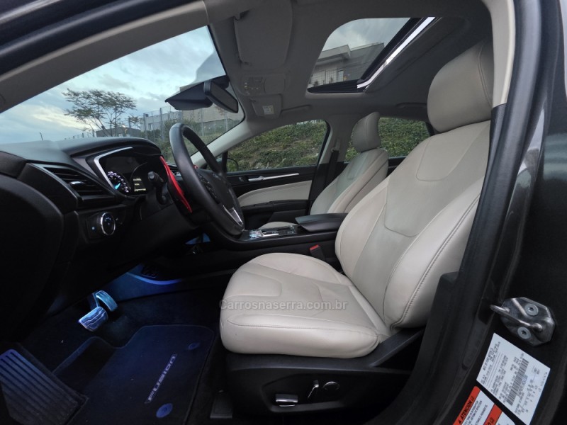 FUSION 2.0 TITANIUM AWD 16V GASOLINA 4P AUTOMÁTICO - 2018 - CAXIAS DO SUL