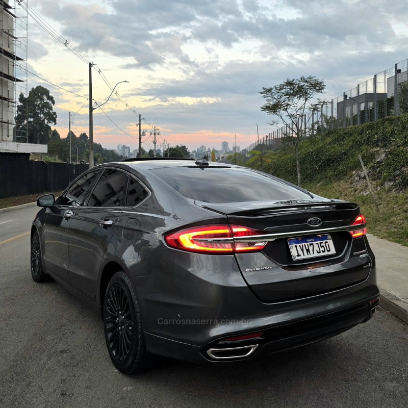 FUSION 2.0 TITANIUM AWD 16V GASOLINA 4P AUTOMÁTICO - 2018 - CAXIAS DO SUL