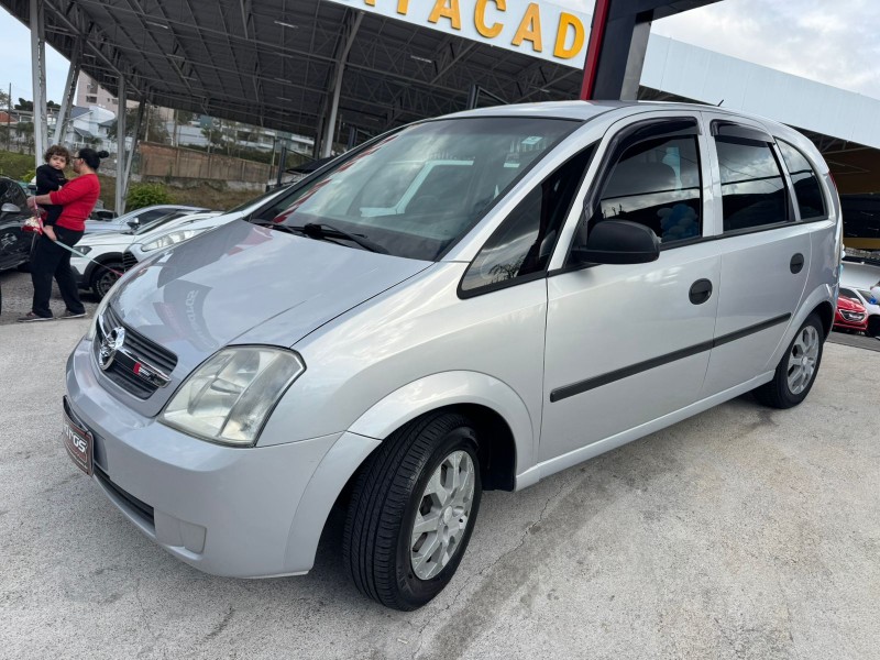 MERIVA 1.8 MPFI CD 8V GASOLINA 4P MANUAL - 2004 - CAXIAS DO SUL