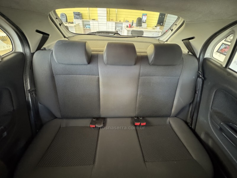 GOL 1.6 MI CITY 8V FLEX 4P MANUAL - 2015 - FLORES DA CUNHA