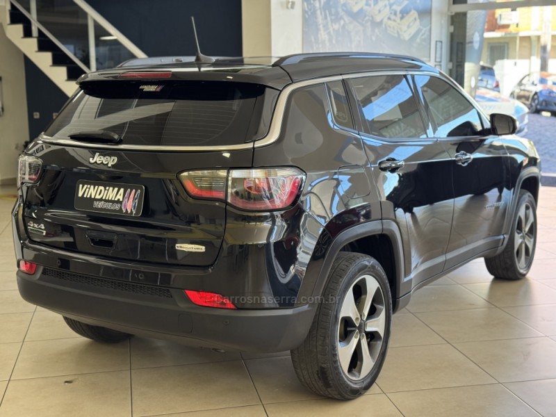COMPASS 2.0 16V DIESEL LONGITUDE 4X4 AUTOMÁTICO - 2017 - FLORES DA CUNHA
