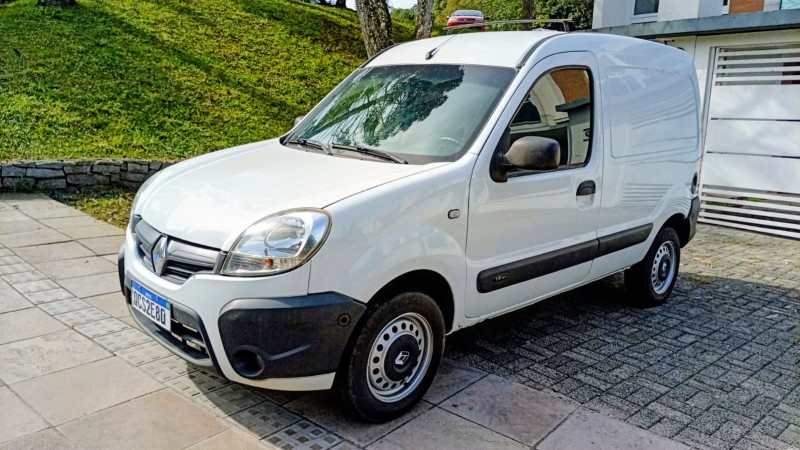 kangoo 1.6 express 16v gasolina 4p manual 2018 farroupilha