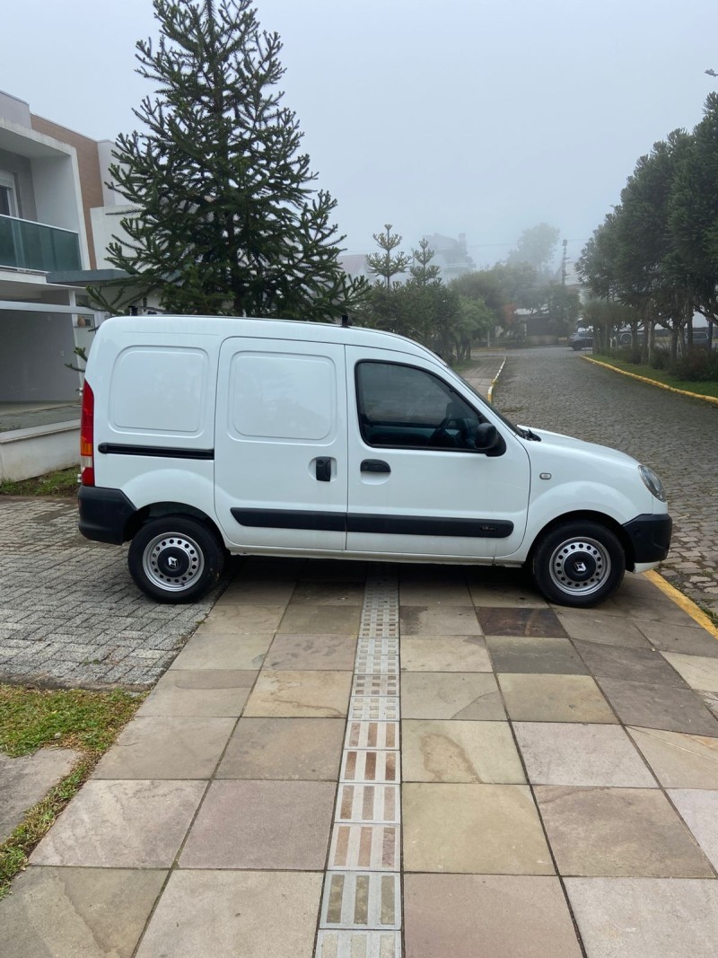 KANGOO 1.6 EXPRESS 16V GASOLINA 4P MANUAL - 2018 - FARROUPILHA