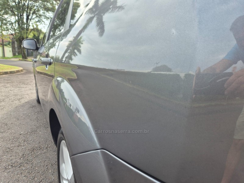FOCUS 2.0 SE 16V FLEX 4P AUTOMÁTICO - 2012 - SãO LEOPOLDO