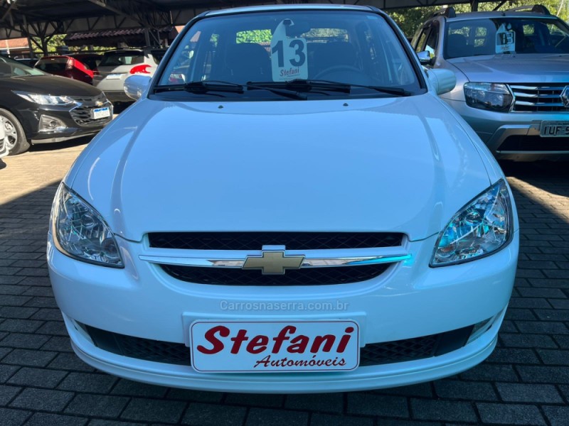 CLASSIC 1.0 VHC LS 8V FLEX 4P MANUAL - 2013 - FELIZ