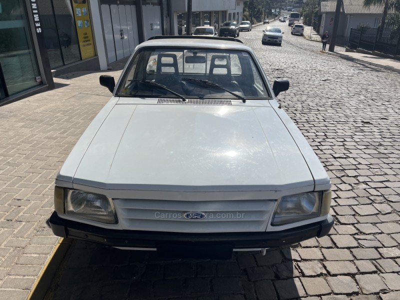 PAMPA 1.6 L CS 8V GASOLINA 2P MANUAL - 1996 - VERANóPOLIS