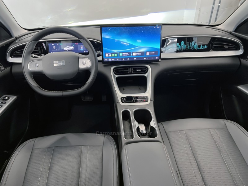 EX2 MAX 39,4 KW ELÉTRICO 4P AUTOMÁTICO - 2027 - FLORES DA CUNHA