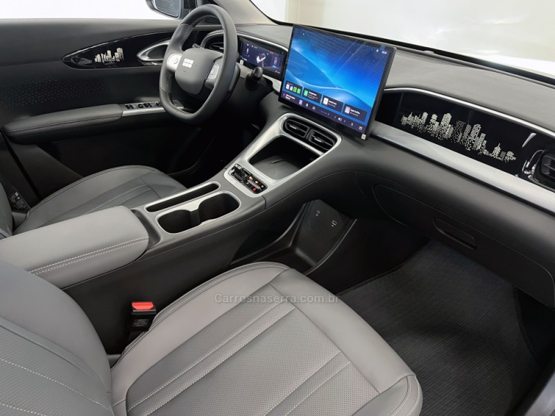 EX2 MAX 39,4 KW ELÉTRICO 4P AUTOMÁTICO - 2027 - FLORES DA CUNHA