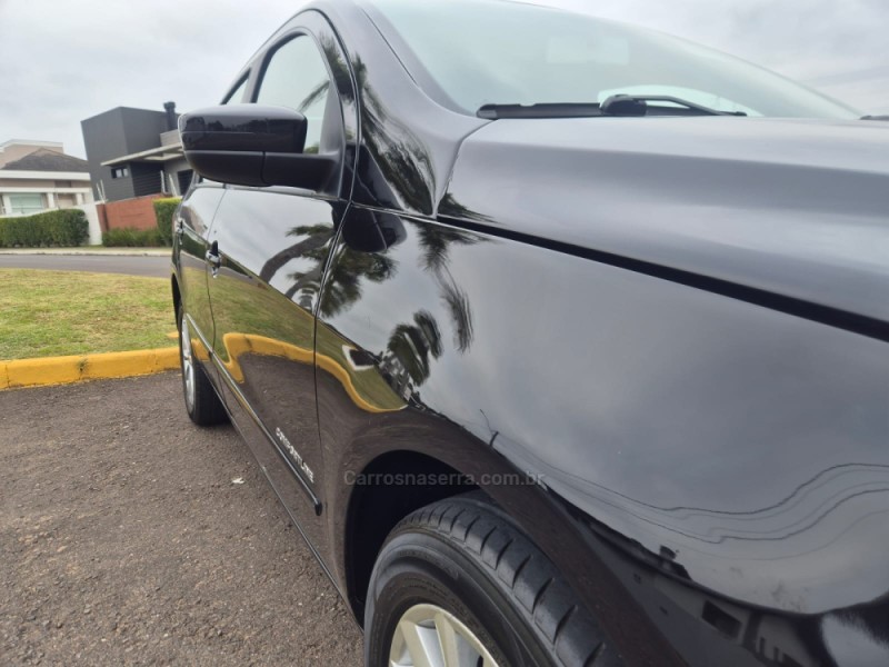 VOYAGE 1.6 MI COMFORTLINE 8V FLEX 4P AUTOMATIZADO - 2012 - SãO LEOPOLDO