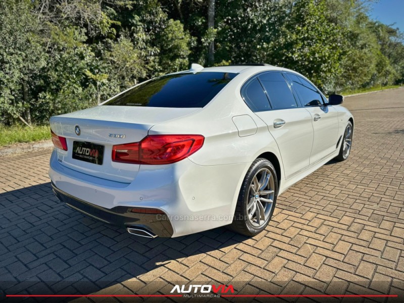 530I 2.0 M SPORT 16V TURBO GASOLINA 4P AUTOMÁTICO - 2018 - SAPIRANGA