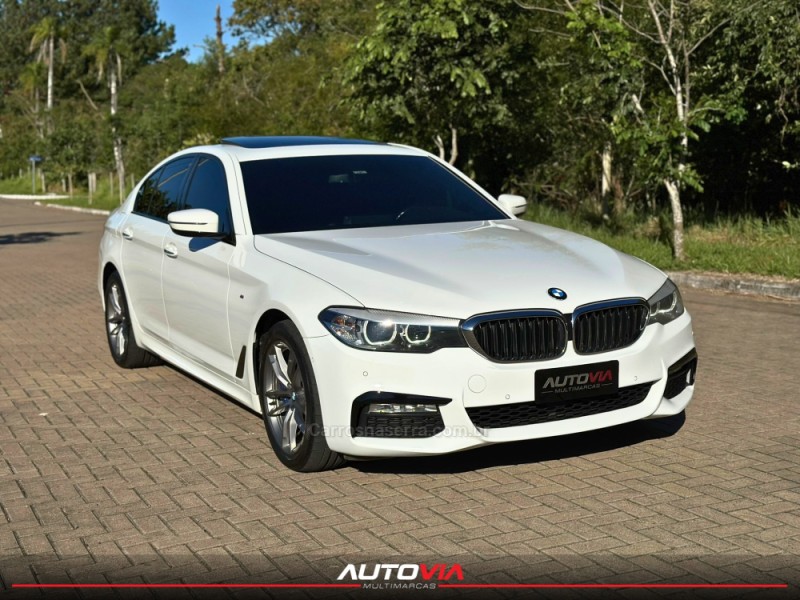 530I 2.0 M SPORT 16V TURBO GASOLINA 4P AUTOMÁTICO - 2018 - SAPIRANGA