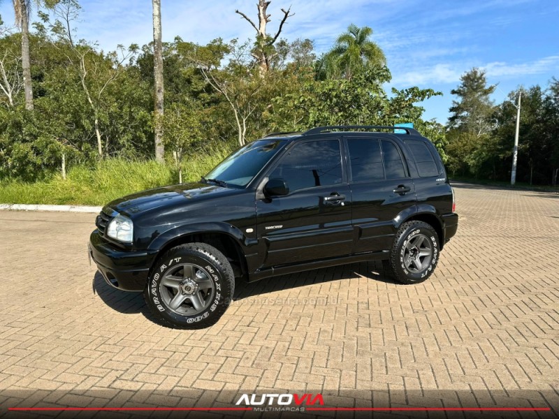 TRACKER 2.0 4X4 8V GASOLINA 4P MANUAL - 2009 - SAPIRANGA