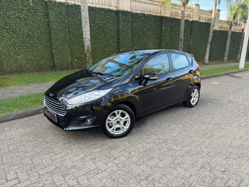 fiesta 1.6 se hatch plus 16v flex 4p manual 2014 caxias do sul