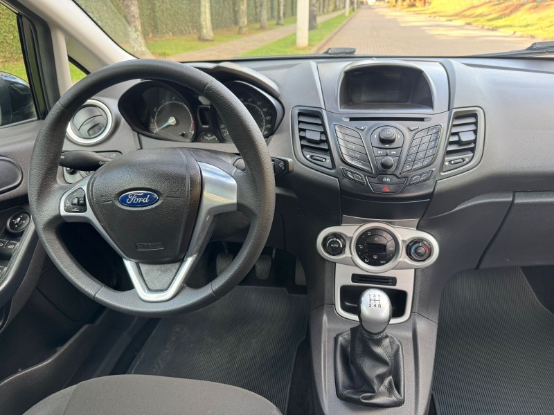 FIESTA 1.6 SE HATCH PLUS 16V FLEX 4P MANUAL - 2014 - CAXIAS DO SUL