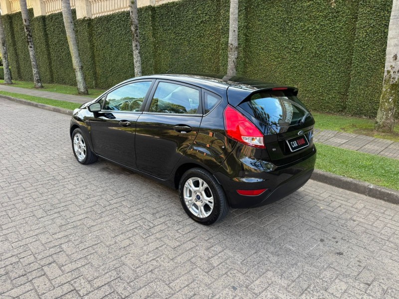 FIESTA 1.6 SE HATCH PLUS 16V FLEX 4P MANUAL - 2014 - CAXIAS DO SUL