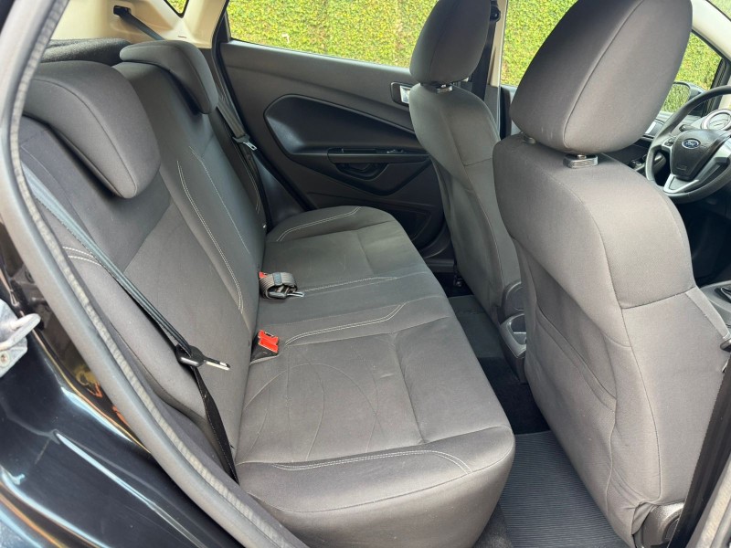 FIESTA 1.6 SE HATCH PLUS 16V FLEX 4P MANUAL - 2014 - CAXIAS DO SUL