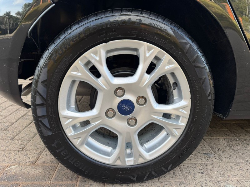 FIESTA 1.6 SE HATCH PLUS 16V FLEX 4P MANUAL - 2014 - CAXIAS DO SUL