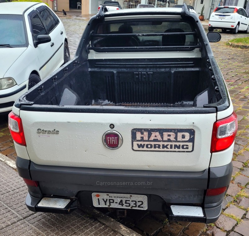 STRADA 1.4 MPI HARD WORKING CS 8V FLEX 2P MANUAL - 2018 - VERANóPOLIS