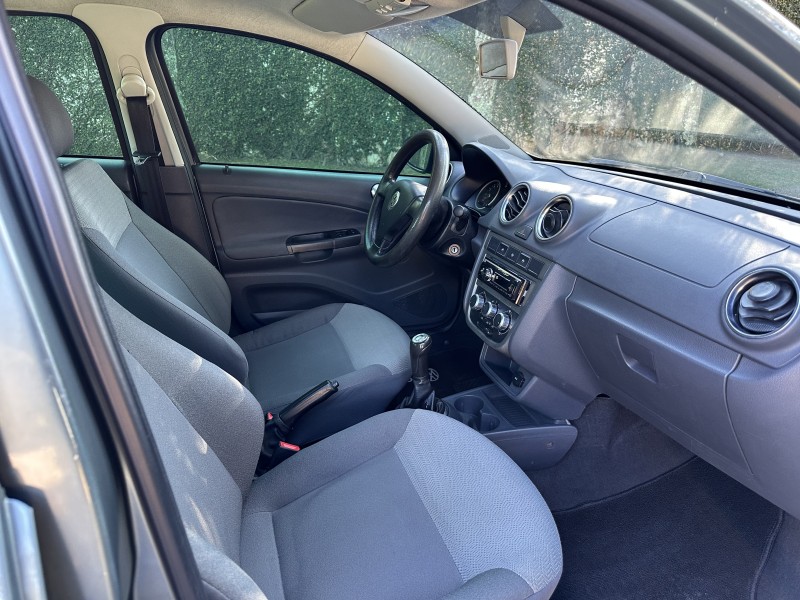 VOYAGE 1.0 MI 8V FLEX 4P MANUAL - 2010 - CAXIAS DO SUL