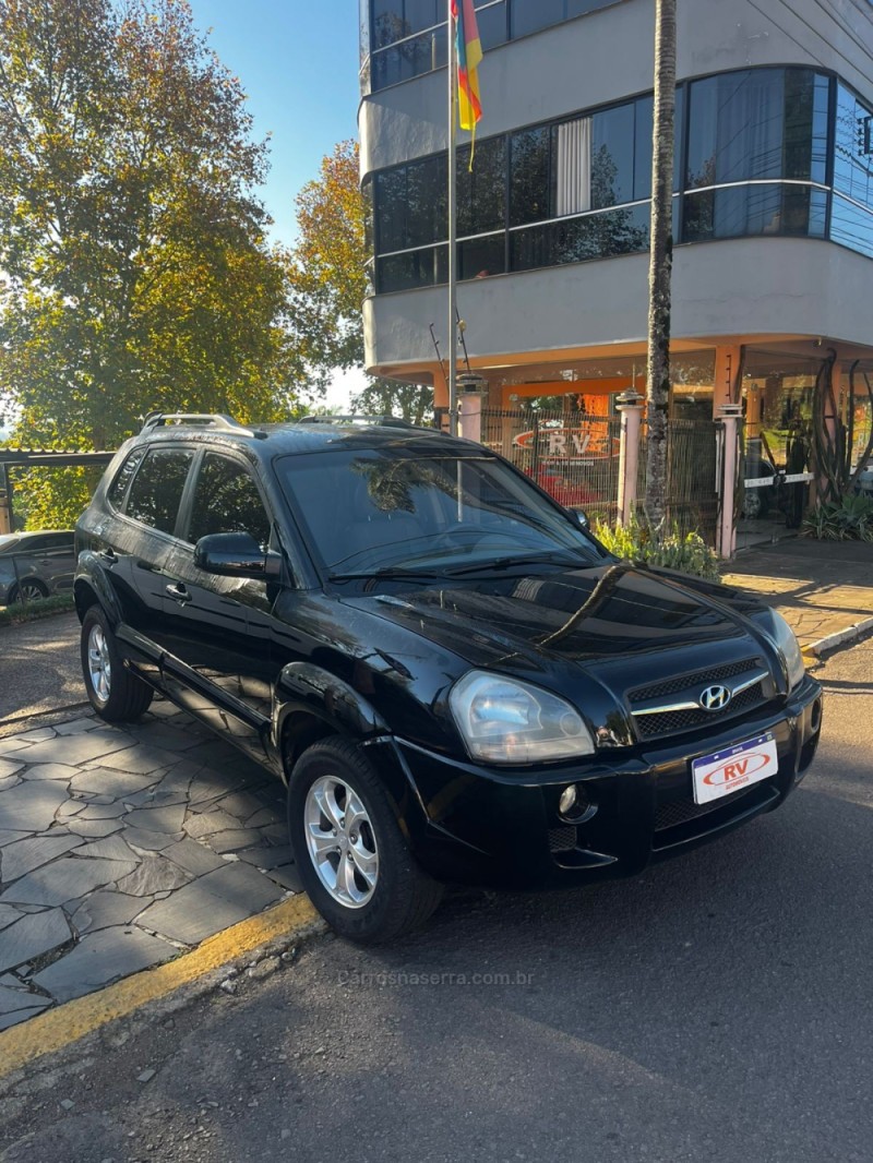TUCSON 2.0 MPFI GLS 16V 143CV 2WD FLEX 4P AUTOMÁTICO - 2014 - CARLOS BARBOSA