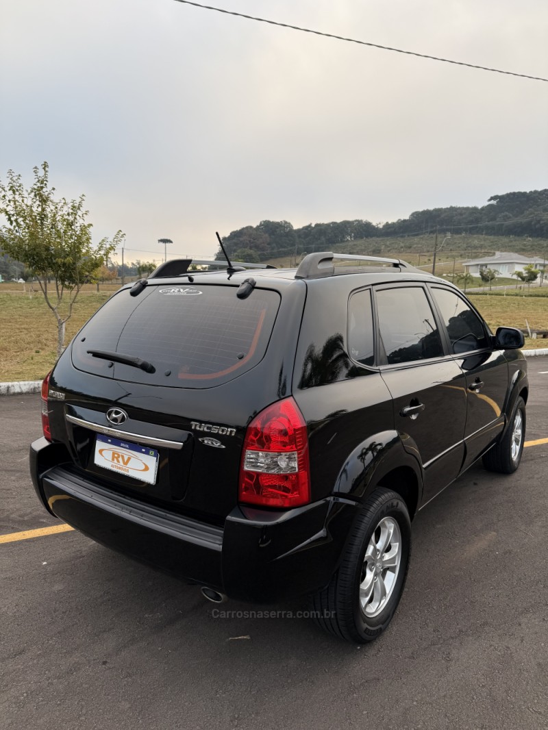 TUCSON 2.0 MPFI GLS 16V 143CV 2WD FLEX 4P AUTOMÁTICO - 2014 - CARLOS BARBOSA