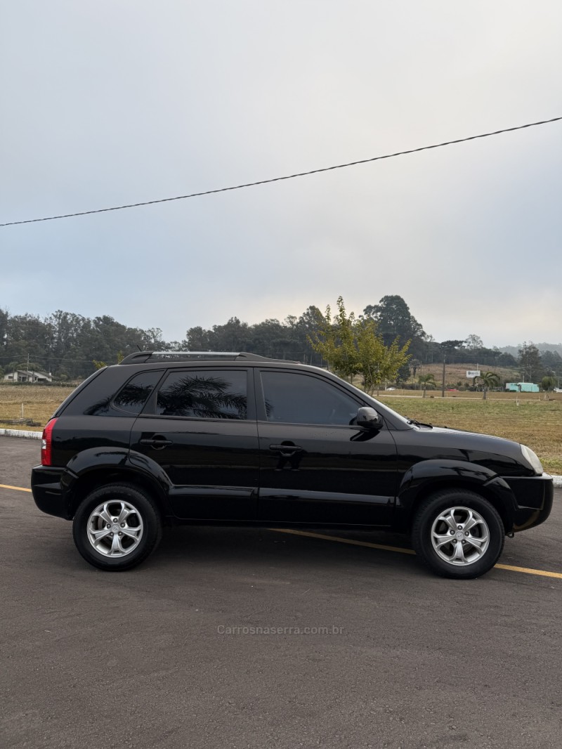 TUCSON 2.0 MPFI GLS 16V 143CV 2WD FLEX 4P AUTOMÁTICO - 2014 - CARLOS BARBOSA