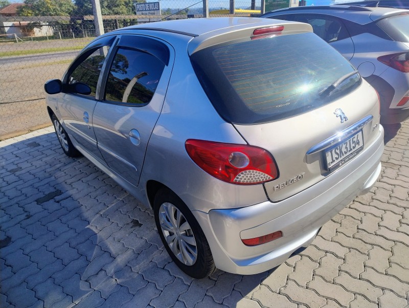 207 1.4 XR 8V FLEX 4P MANUAL - 2012 - SãO SEBASTIãO DO CAí