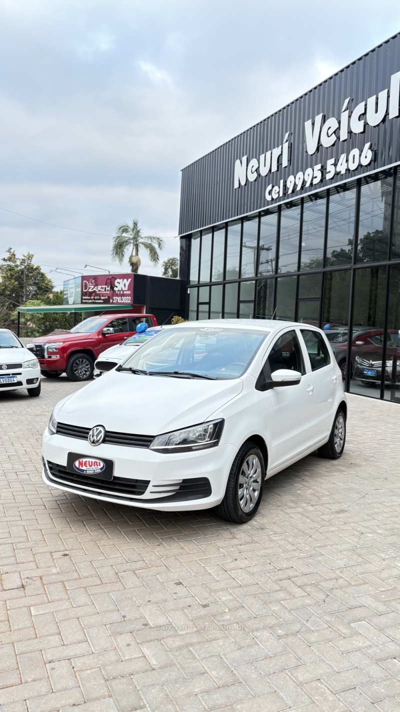 FOX 1.6 MSI COMFORTLINE 8V FLEX 4P MANUAL - 2017 - LAJEADO