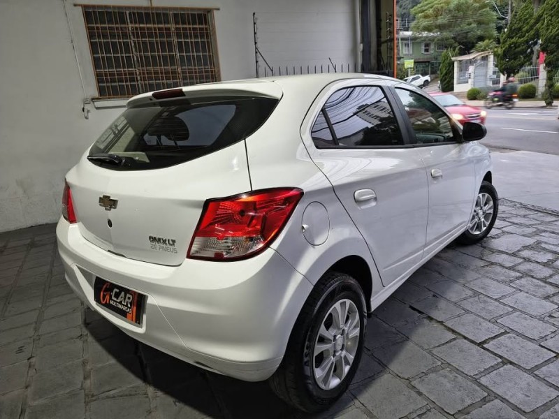 ONIX 1.0 LT PLUS 4P FLEX MANUAL - 2015 - CAXIAS DO SUL