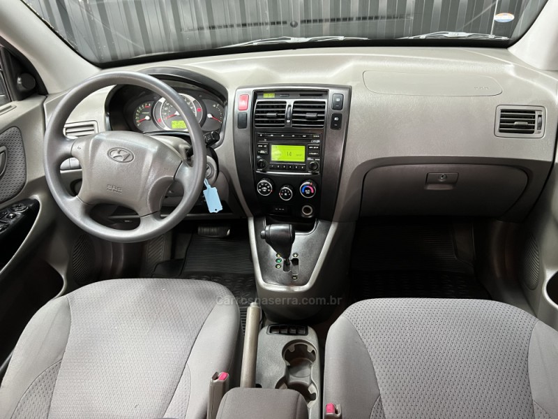 TUCSON 2.0 MPFI GL 16V 142CV 2WD GASOLINA 4P AUTOMÁTICO - 2010 - CAXIAS DO SUL